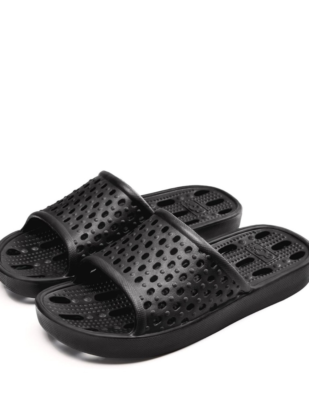 Men’s Xomiboe Quick Drying Black Slip On Shower Shoes. Size 10